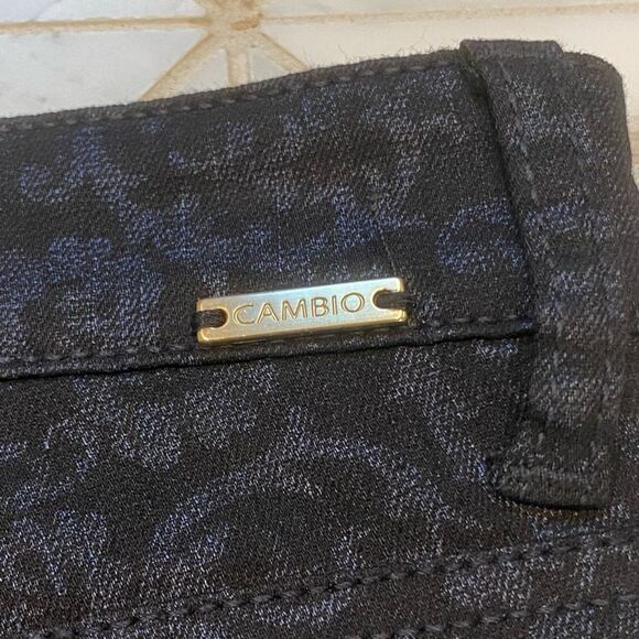 Cambio Parla Jeans with Black Stencil Design - Picture 9 of 14